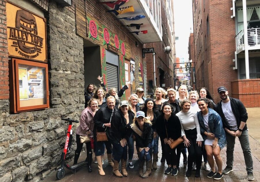 Nashville: The Ville All-Inclusive Pub Crawl - The social side is part of the ticket
