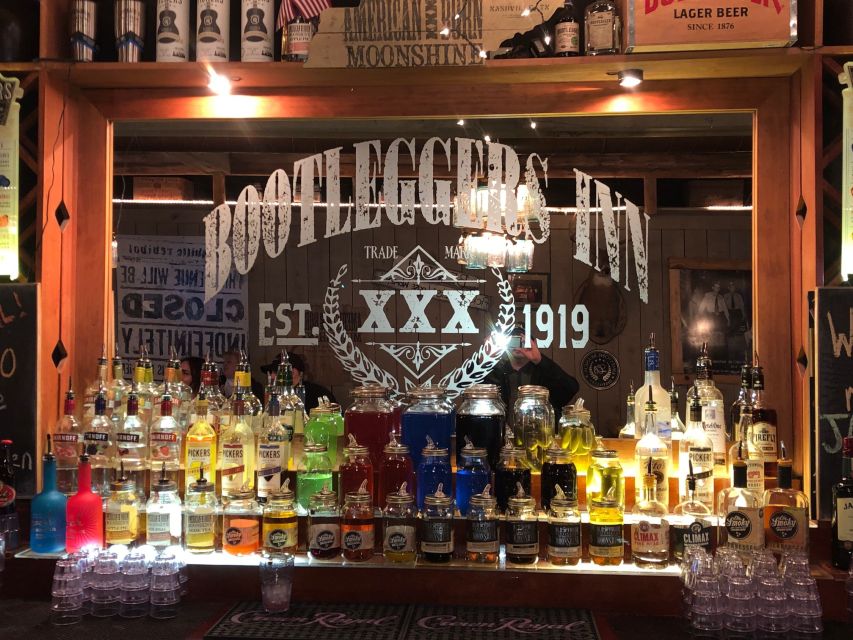 Nashville: The Ville All-Inclusive Pub Crawl - The guide can make or break the evening