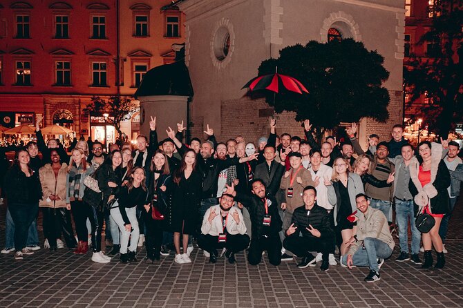New Year's Eve Pub Crawl With 2 Hour Unlimited Alcohol + VIP Entry To Best Clubs - La Bodega del Ron and the midnight celebration