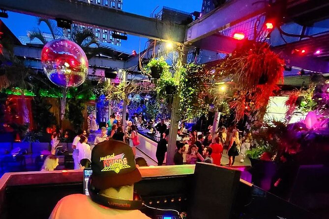 NYC Nightlife Crawl: Bars, Clubs & VIP Entry - Crowds, sound, and the social side