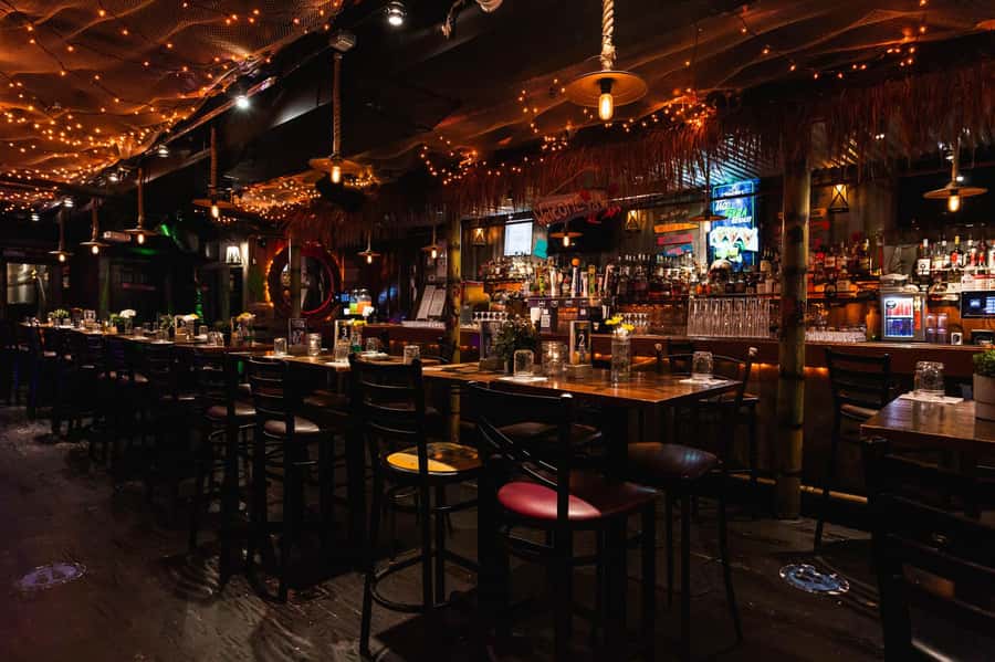 NYC Pub Crawl Experience - The real value of an $18 night out