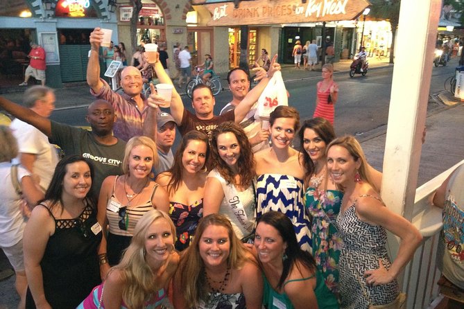 Original Key West Pub Crawl: The Best Bars with Free T-Shirt - Rick’s Key West: Comedy and a Caribbean Breeze