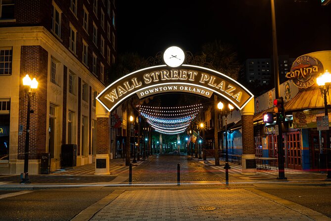 Orlando Haunts Boos and Booze Haunted Pub Crawl - Seven sites, four pubs, and a quick downtown route