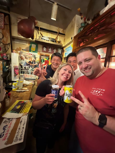 Osaka Bar Hopping | Explore Hidden Bars & Izakayas in Namba - The first bar: an easy start with drinks and tasting
