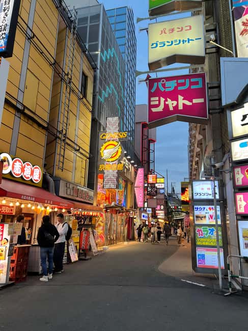 Osaka: Unforgettable Bar Hopping in Kyobashi! - The second stop, a whole floor of small food places