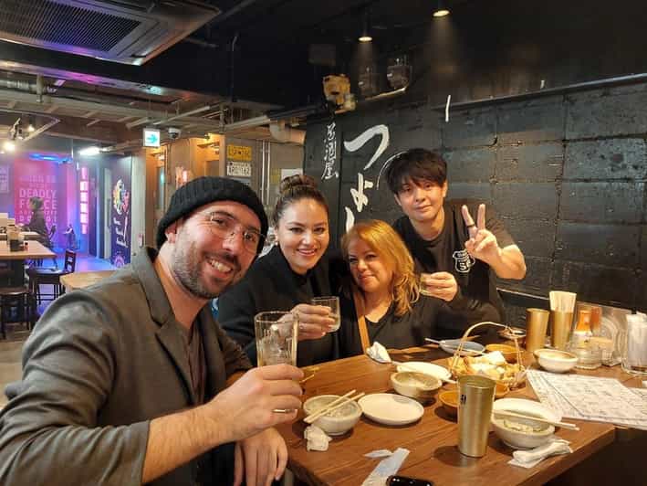 Osaka: Unforgettable Bar Hopping in Kyobashi! - The first stop, kushikatsu in a friendly neighborhood bar