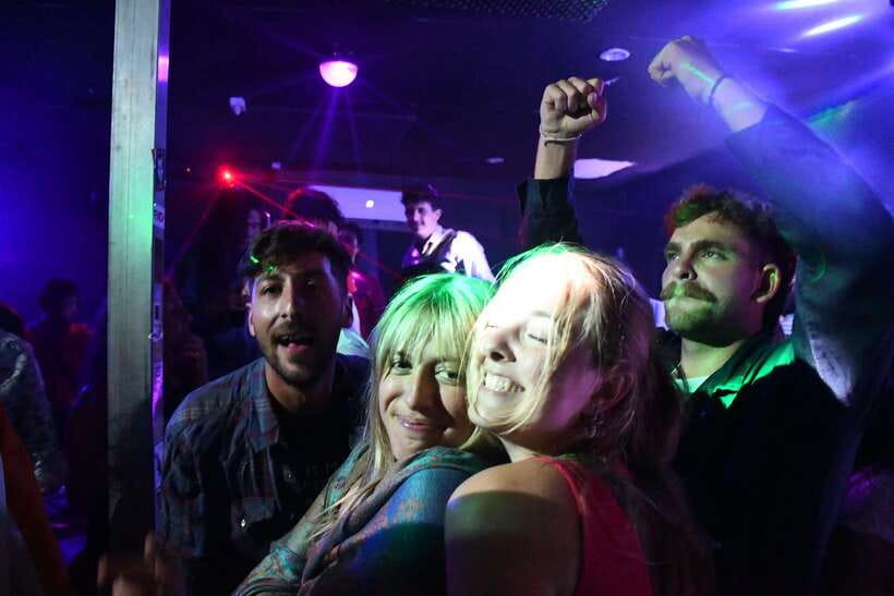 Pai Pub Crawl: The Best Nightlife in Town! - Starting at Revolution Hostel at 8:30pm