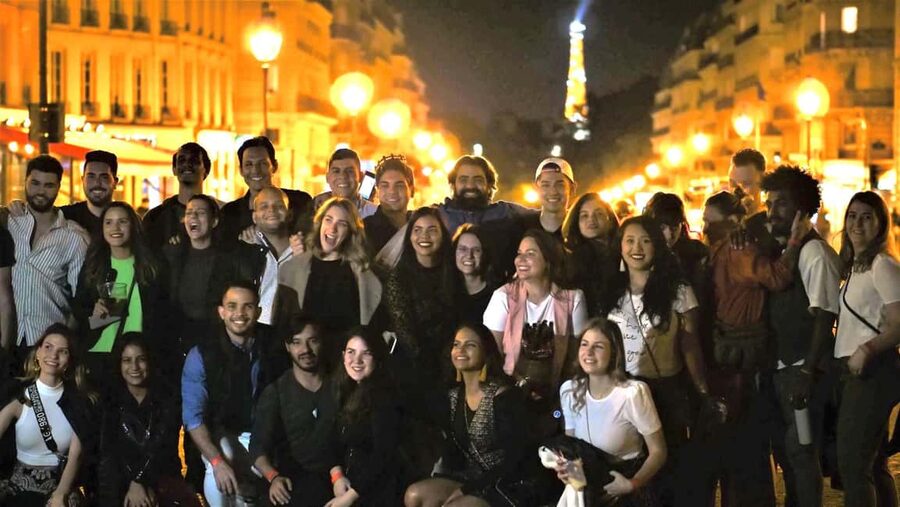 Paris: Latin Quarter Guided Pub Crawl to Bars and Clubs - Why this Latin Quarter night works