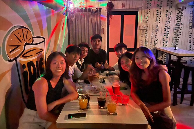 Party Singapore Bespoke Pub Crawl - Why this pub crawl works for solo visitors