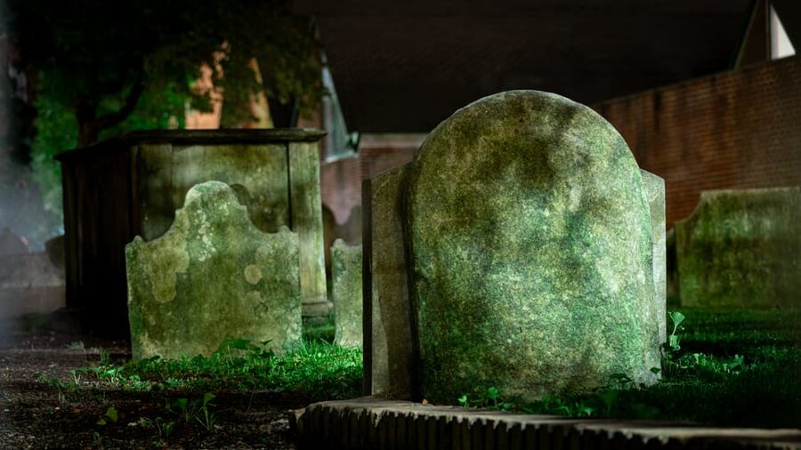Philly Ghosts Boos and Booze Haunted Pub Crawl - What to bring and how to prepare