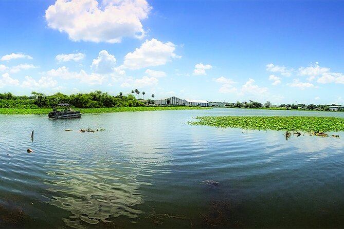Pontoon Pub Crawl, 5 Lakeside Pubs and Restaurants Visit by Boat - Key points to know before you book