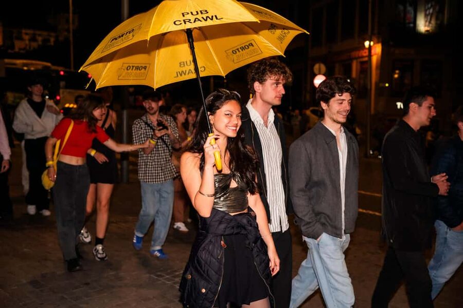 Porto: 4 Bar Pub Crawl, 7 Drinks, & Skip-the-Line Club Entry - Who will enjoy this most?