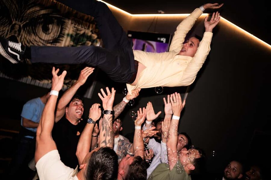 Porto: 4 Bar Pub Crawl, 7 Drinks, & Skip-the-Line Club Entry - The first two hours: games, drinks, and easier introductions