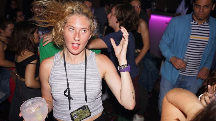 Porto: Pub Crawl with 6 Drinks and VIP Club Entry - What the Porto night actually looks like