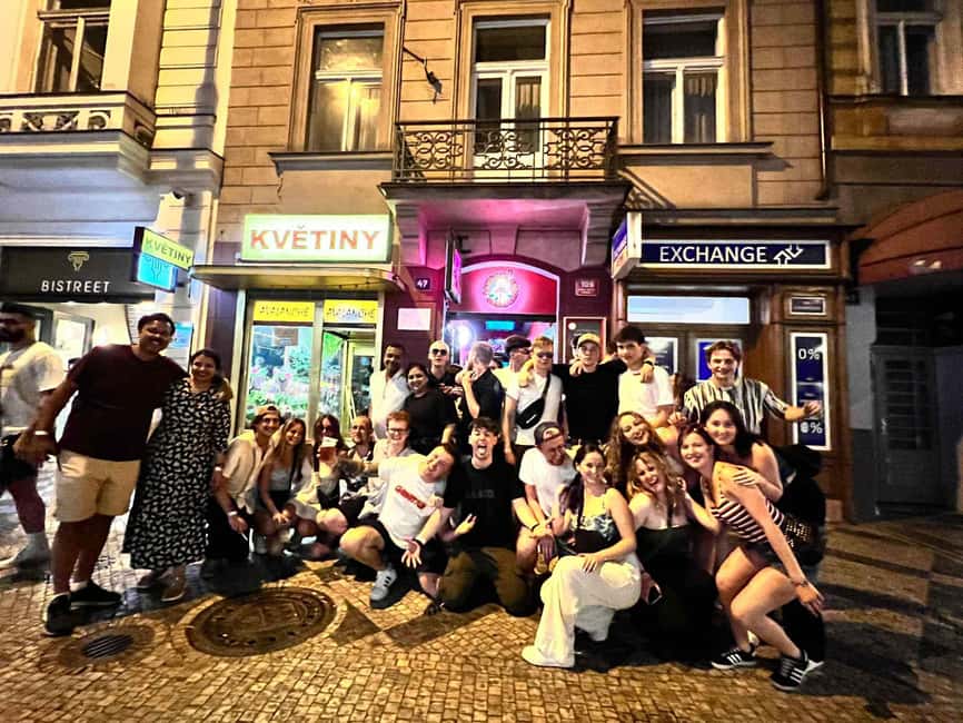 Prague: Pub Crawl with Shots & Entrance to Rooftop Club - Quick points to know
