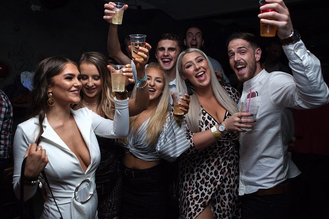 Prague Pub Crawl with Unlimited Drinks & 5 story club Entry - The first venue and the two-hour open bar