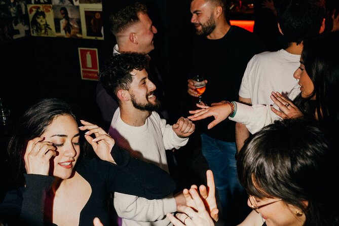 Private Barcelona Nightlife & Hidden History Tour with Drinks - Why this Barcelona night tour feels different