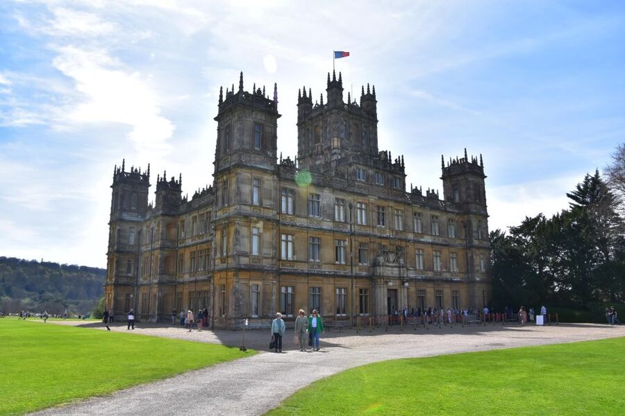 Private Downton Abbey Day Tour, including Pub Lunch - Is $715 per person a fair price?