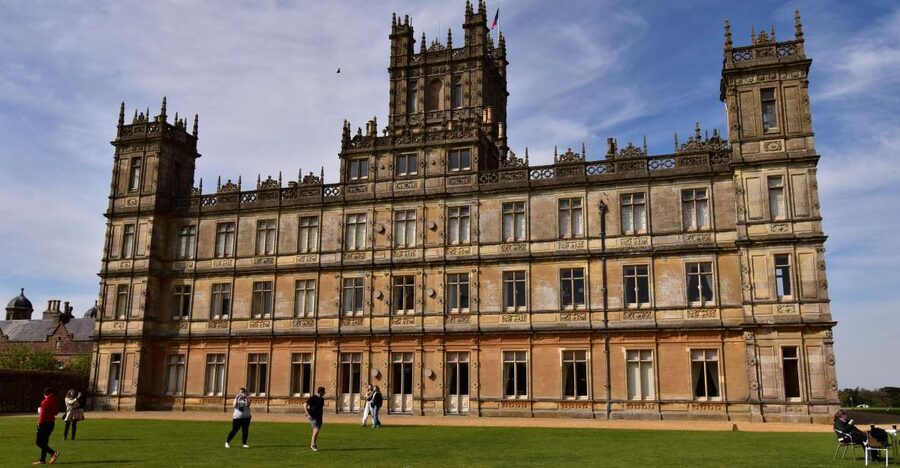 Private Downton Abbey Day Tour, including Pub Lunch - Practical details worth knowing before booking
