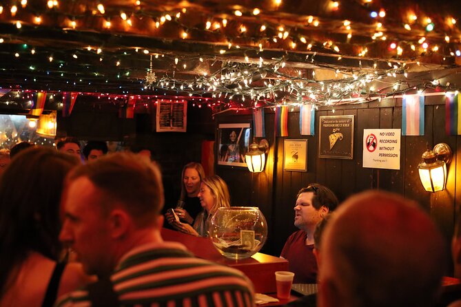 Private Pub Crawl with a Local - Bob Dylan, Jimmy Hendricks, and the Village music trail