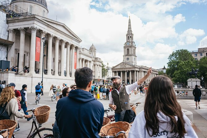 Private Royal London Bike Tour with pub & street art - The Thames, Cleopatra’s Needle, and Westminster Bridge