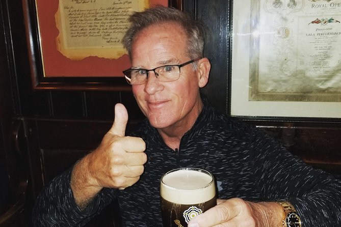 Private Walking Tour: Historic and Hidden Pubs of London - Ye Olde Mitre: a hard-to-find pub in Hatton Garden