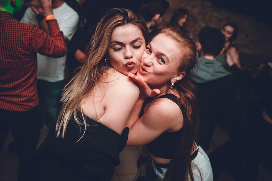 Pub Crawl 1hr Unlimited Beer + Vodka then Clubs in Katowice - Should You Book the Katowice Pub Crawl?