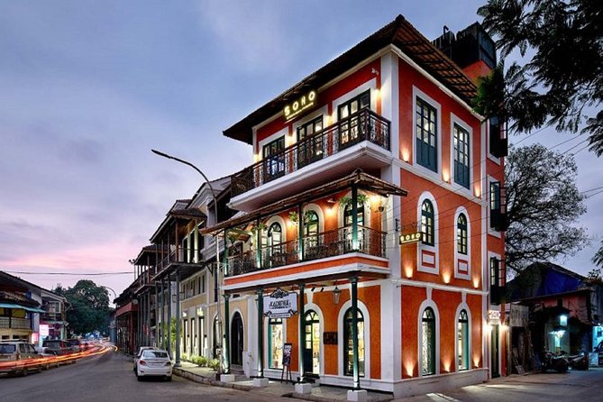 Pub Crawl and Local Wine Tasting Tour - Games, dancing, and the social side