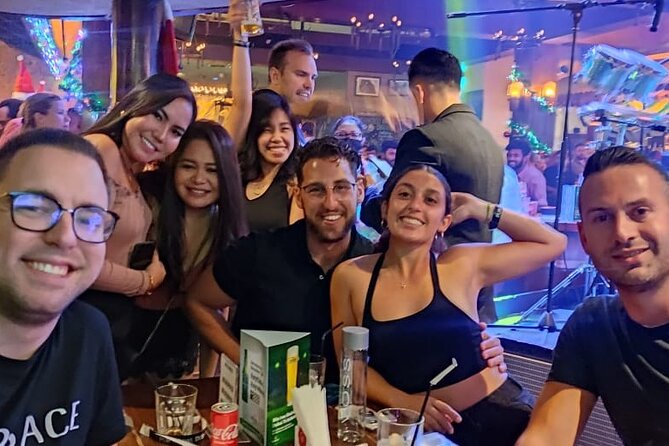 Pub Crawl Dubai: Nightlife Tours - A Dubai night built around movement