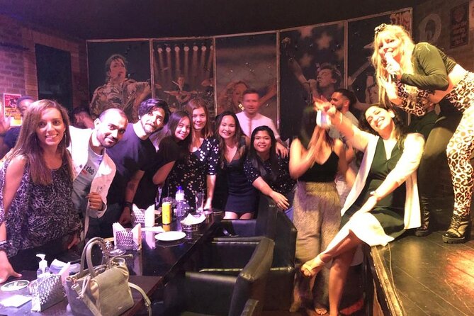 Pub Crawl Dubai: Nightlife Tours - Finishing at a large club