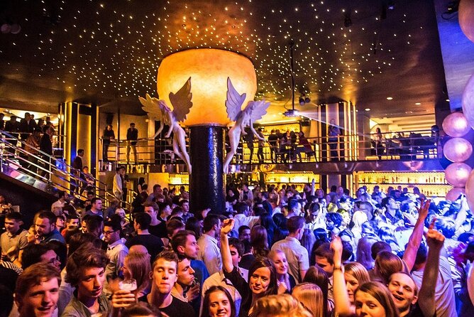 PUB CRAWL IN PRAGUE | Admission Ticket - Starting at Recovery Room on Karlova
