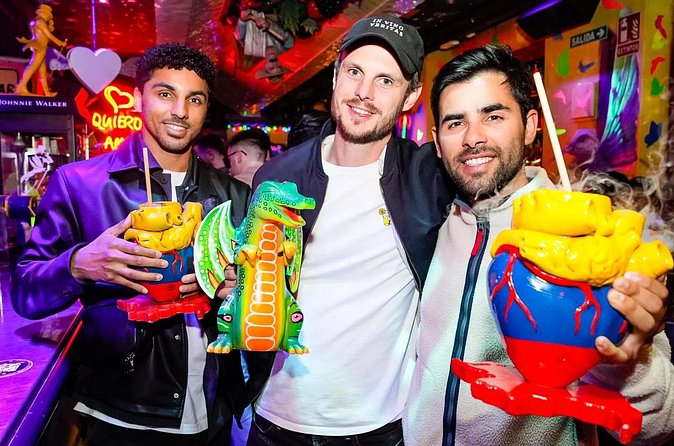 Pub Crawl Valencia by Mad Party Crew - Fox Congo Ends With the Larger Nightclub