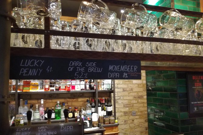 Pub & History Tour London (History & Beers) - Moving into the City of London