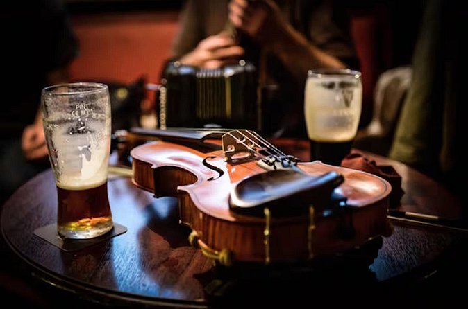 Real Dublin Traditional Music Pub Tour - The final pub and the power of a single song