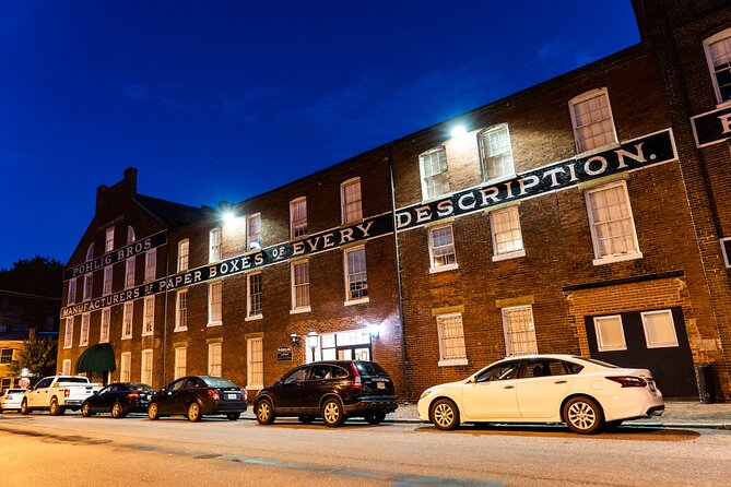 Richmond Ghosts Boos and Booze Haunted Pub Crawl - A ghost tour with a glass in hand