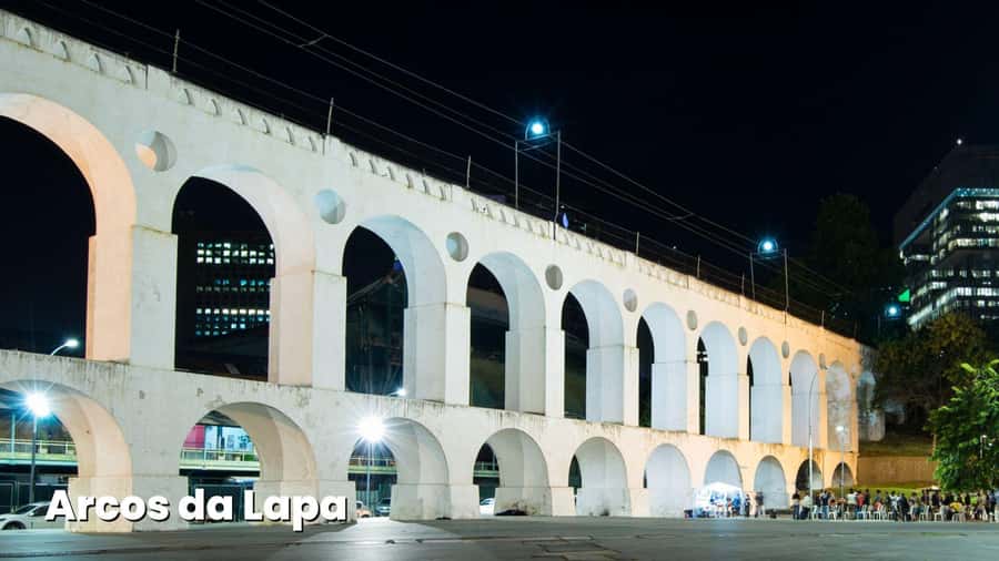 Rio: Pub Crawl on Cachaça and Samba with Transfer - Why the included transfers matter after midnight