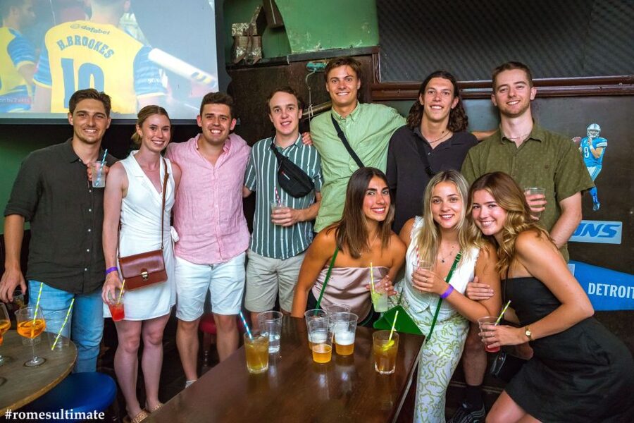 Rome: Pub Crawl & Ultimate Party Tour - How the Rome pub crawl begins at 9:30 PM