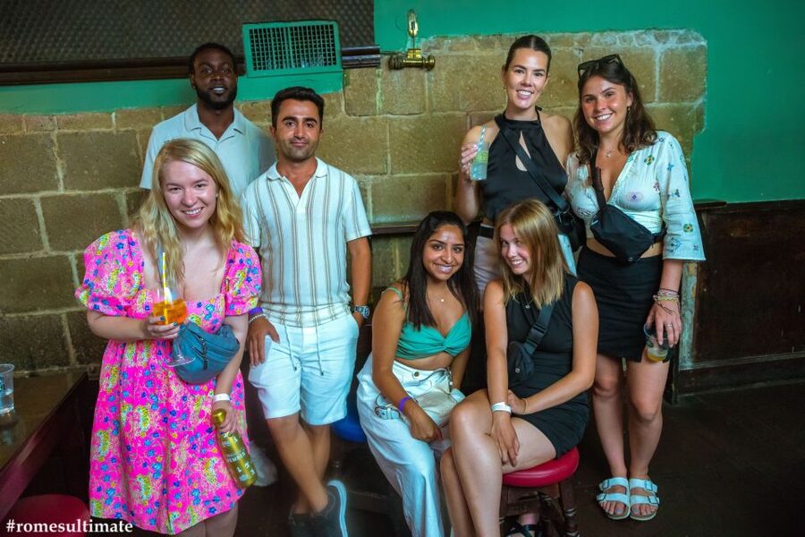 Rome: Pub Crawl & Ultimate Party Tour - Dress code and practical preparation