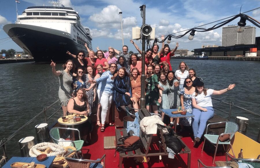 Rotterdam: Pub Cruise with Drinks and Bites - A pub on the Maas, not a formal sightseeing cruise