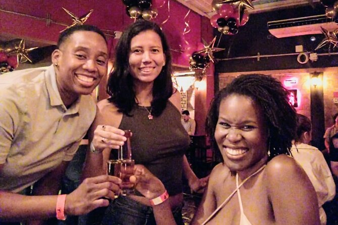 Salsa Bar Hopping in Cali - Three hours through Cali’s salsa neighborhoods