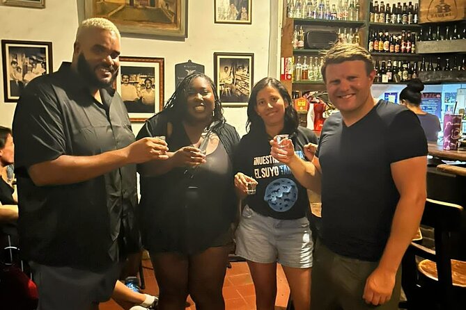 Salsa Bar Hopping in Cali - La Curva del Boulevard on the Calle de la Salsa