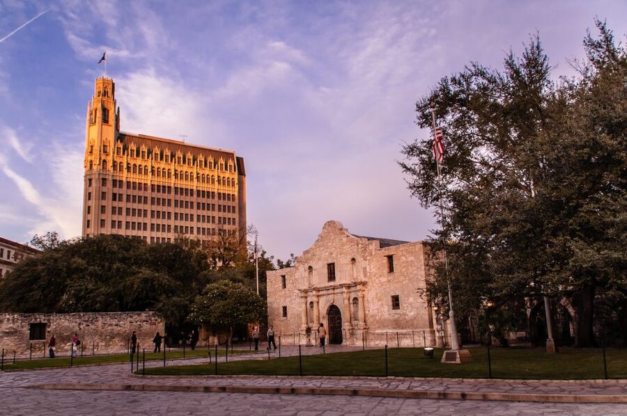 San Antonio: Guided Haunted Pub Crawl - Key points to know before you book
