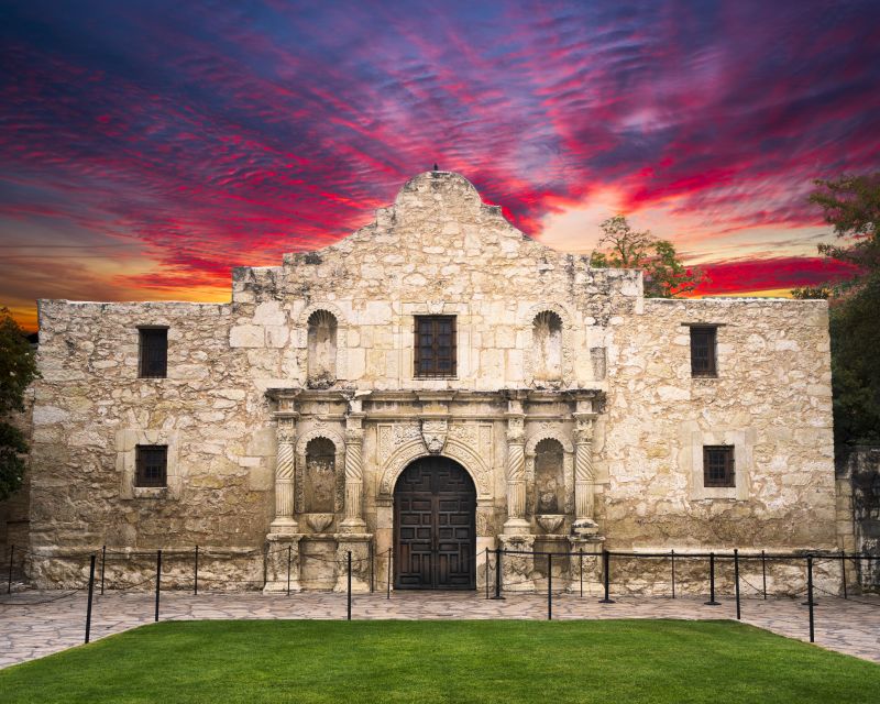 San Antonio: Guided Haunted Pub Crawl - What the opening stories add to the night