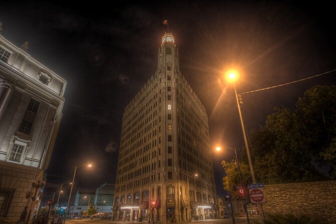 San Antonio Haunted Pub Crawl - Starting at 121 Alamo Plaza and Pat O’Brien’s