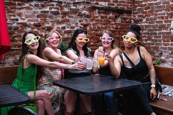San Francisco: Ghosts, Boos and Booze Haunted Pub Crawl - Starting at High Horse Saloon at 6 PM