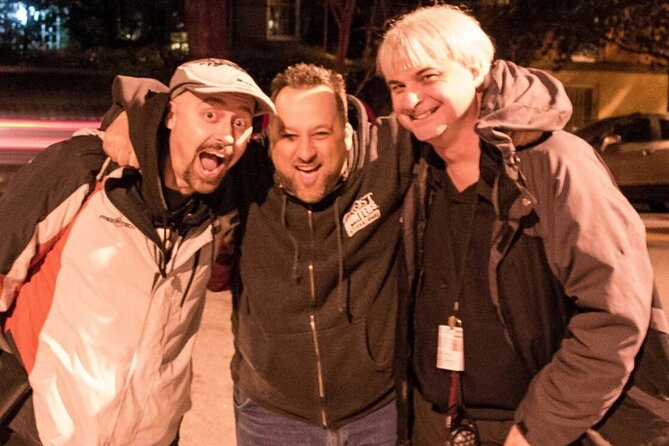Savannah Ghost Tour with the Guy in the Kilt + Bar Stops - A small group makes the guide more accessible