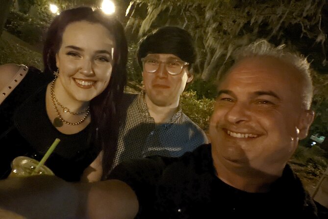 Savannah Ghost Tour with the Guy in the Kilt + Bar Stops - Meeting at Bull and Hull Streets