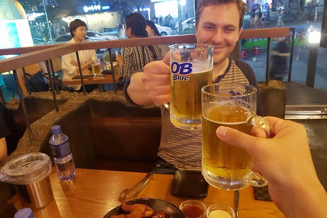 Seoul: Anthony Bourdain-Inspired BBQ and Pub Experience - The optional fried chicken and pub extension
