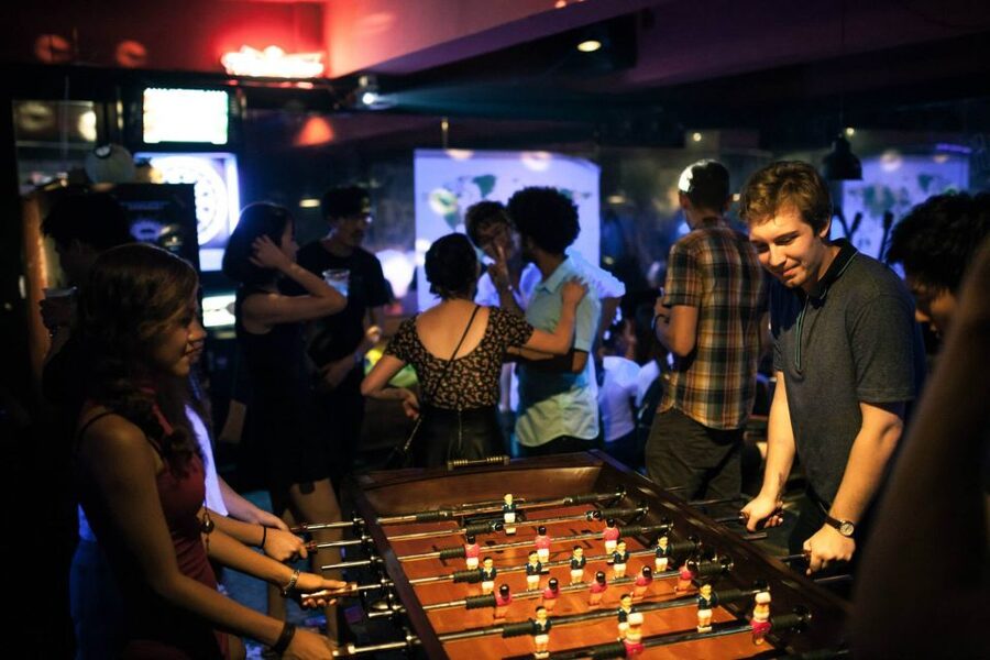 Seoul: Pub Crawl - Dress code, ID, and smoking
