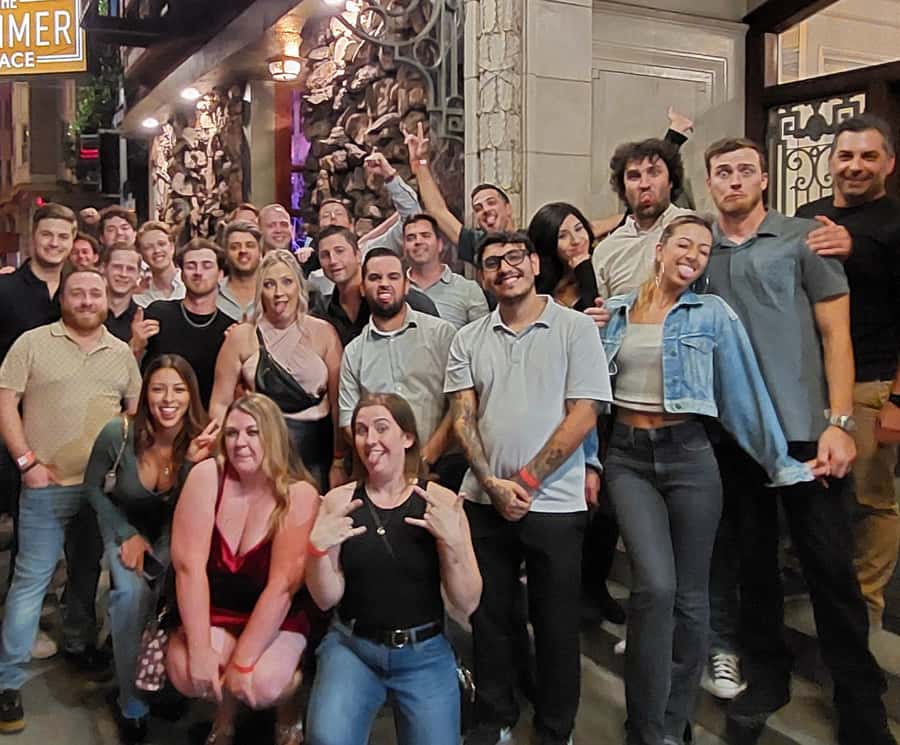 SF Pub Crawl and Clubbing Experience - The host is the key part of the night
